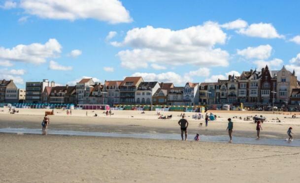 Les Pieds Dans Le Sable Malo-les-Bains Exterior foto